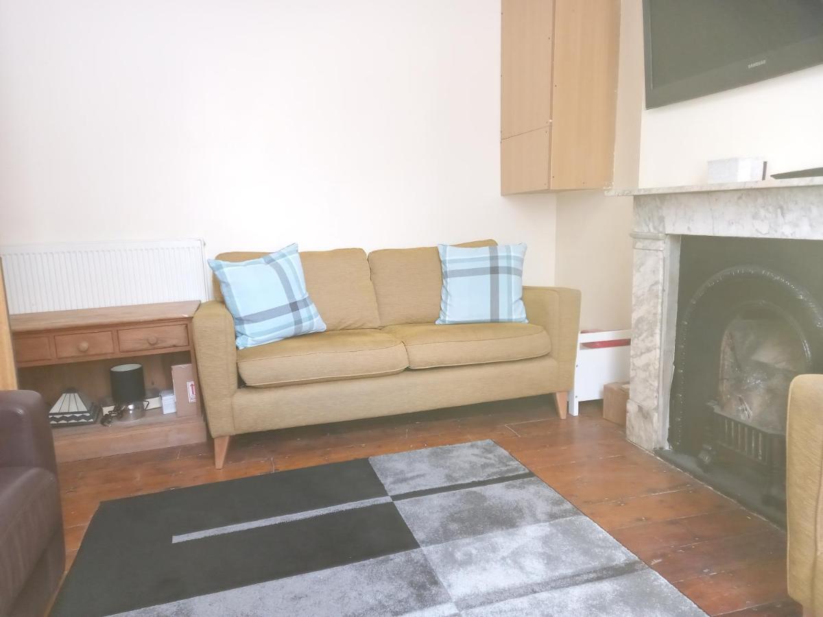 Bubblesbnb- 4 Bedroom House London Eksteriør billede