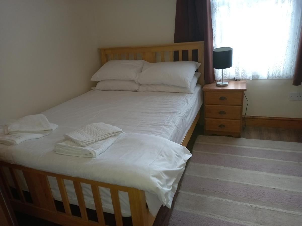 Bubblesbnb- 4 Bedroom House London Eksteriør billede