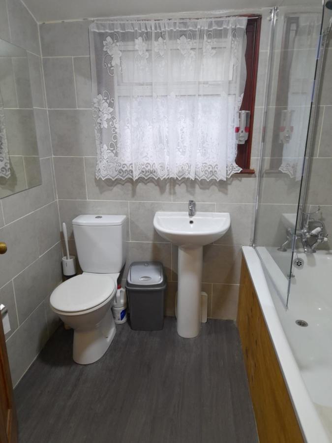 Bubblesbnb- 4 Bedroom House London Eksteriør billede