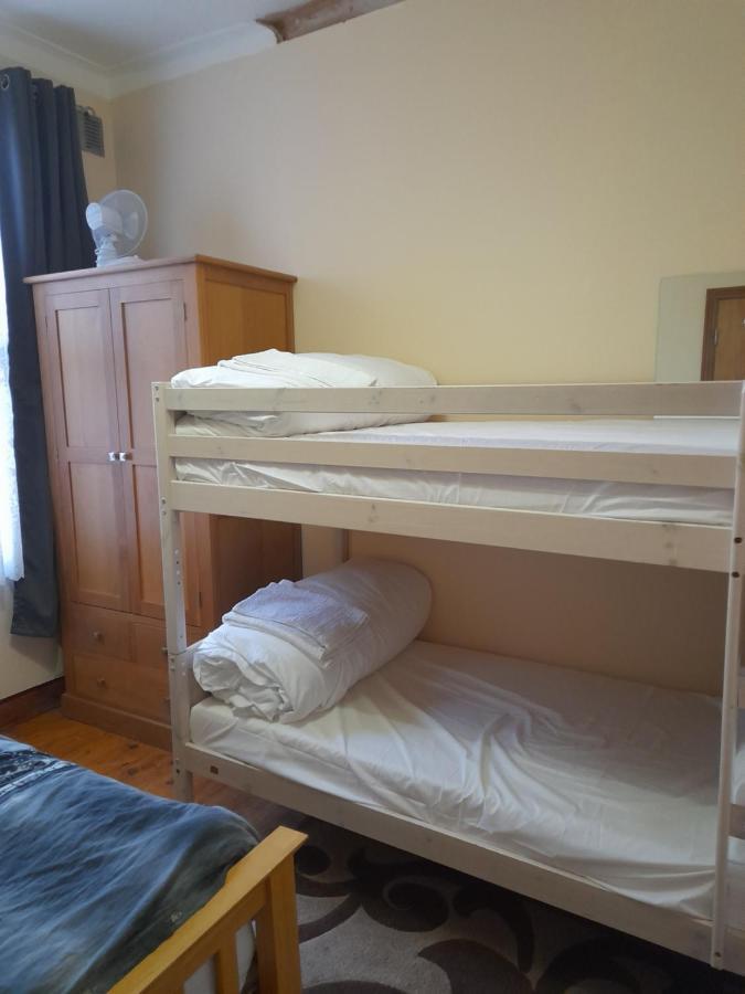 Bubblesbnb- 4 Bedroom House London Eksteriør billede